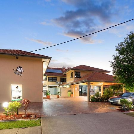 Pegasus Motor Inn And Serviced Apartments Hamilton Exterior photo
