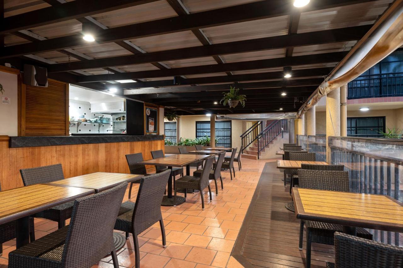 Pegasus Motor Inn And Serviced Apartments Hamilton Exterior photo