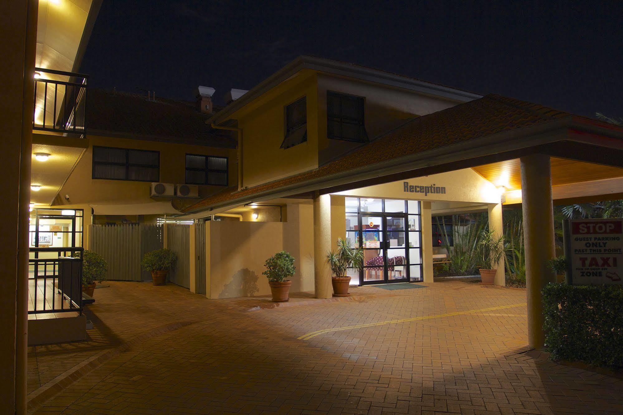 Pegasus Motor Inn And Serviced Apartments Hamilton Exterior photo