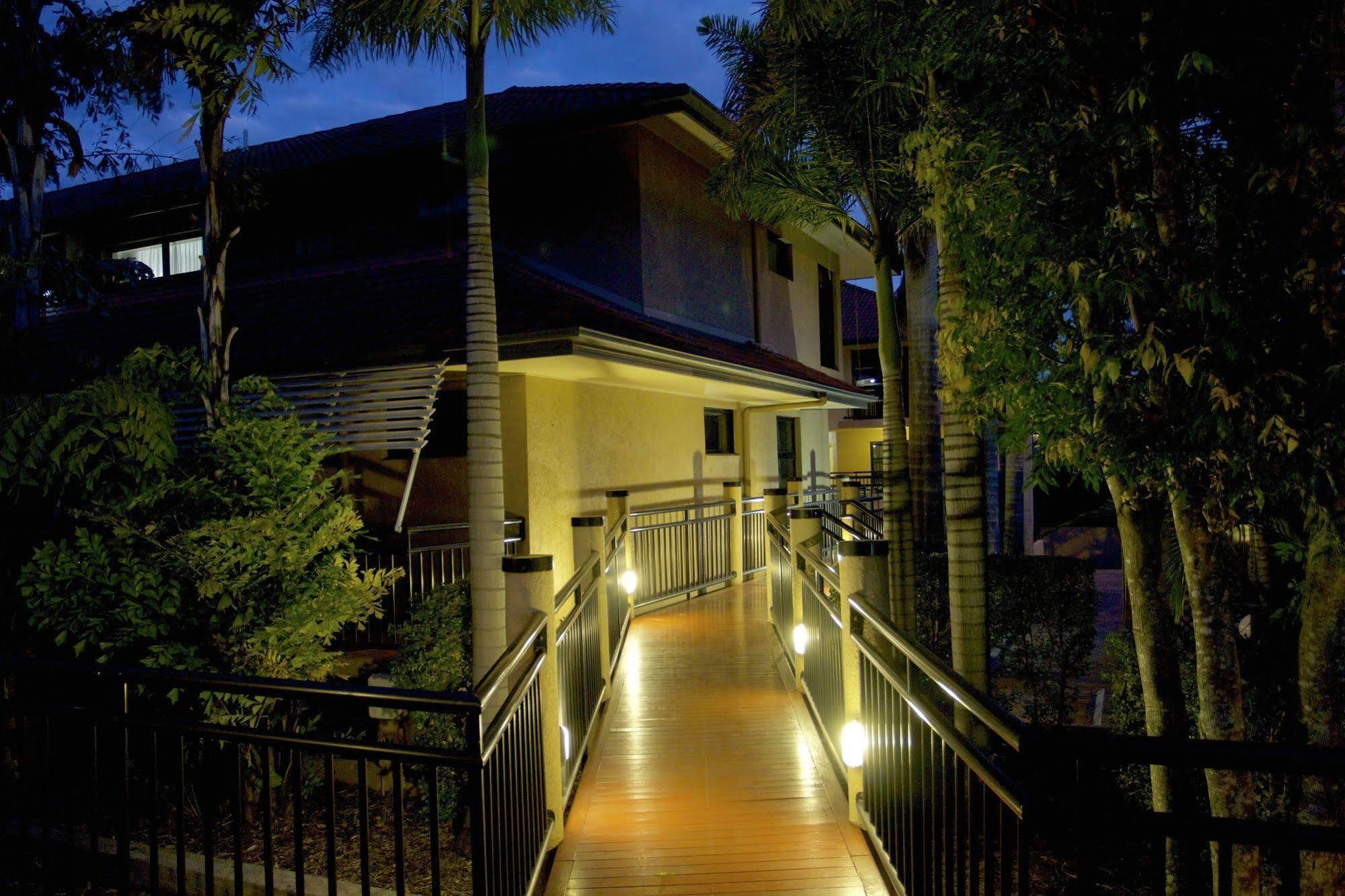 Pegasus Motor Inn And Serviced Apartments Hamilton Exterior photo