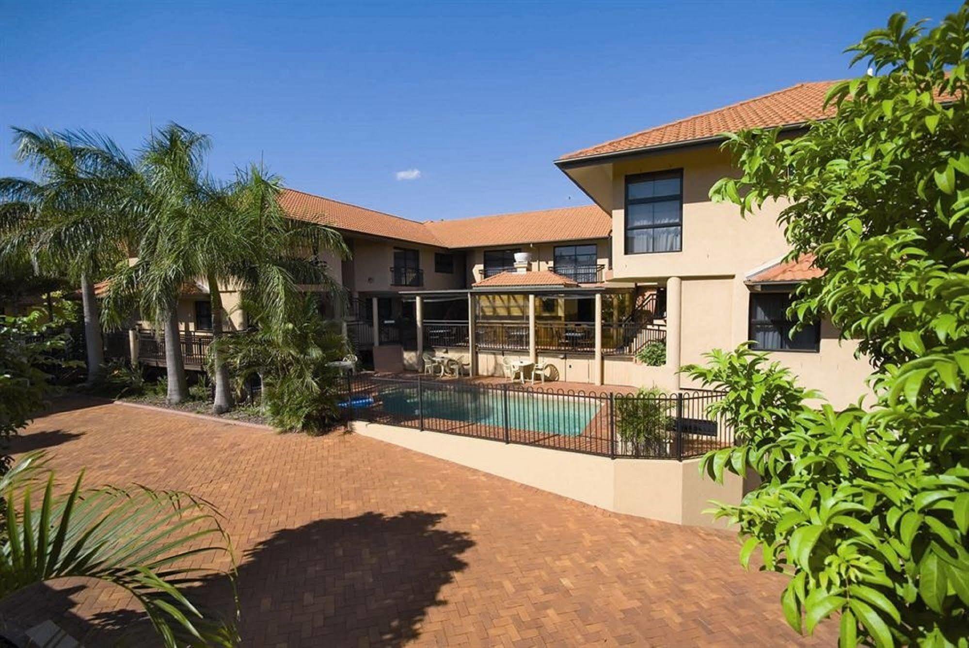 Pegasus Motor Inn And Serviced Apartments Hamilton Exterior photo